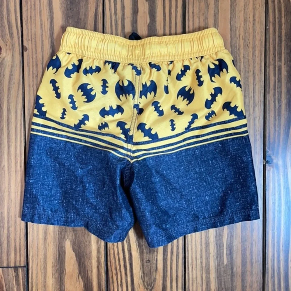 Batman Swim Shorts Size 5‎